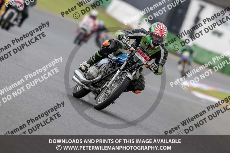 Vintage motorcycle club;eventdigitalimages;mallory park;mallory park trackday photographs;no limits trackdays;peter wileman photography;trackday digital images;trackday photos;vmcc festival 1000 bikes photographs